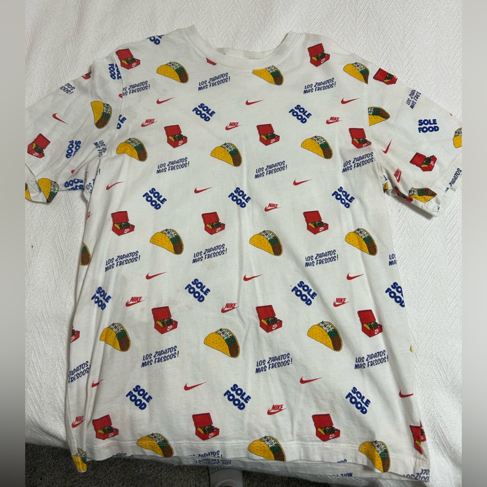 Men’s Nike t shirt